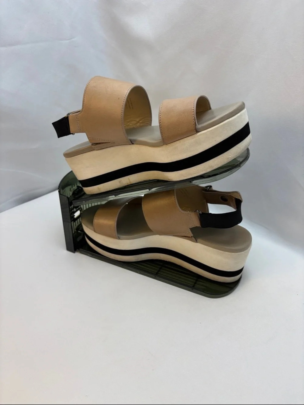 Via Spiga Women’s Sz7M Beige‎ and Black Platform Sandals #306